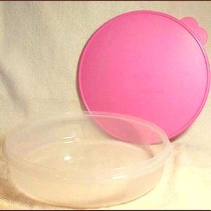 Round Container - Tupperware
